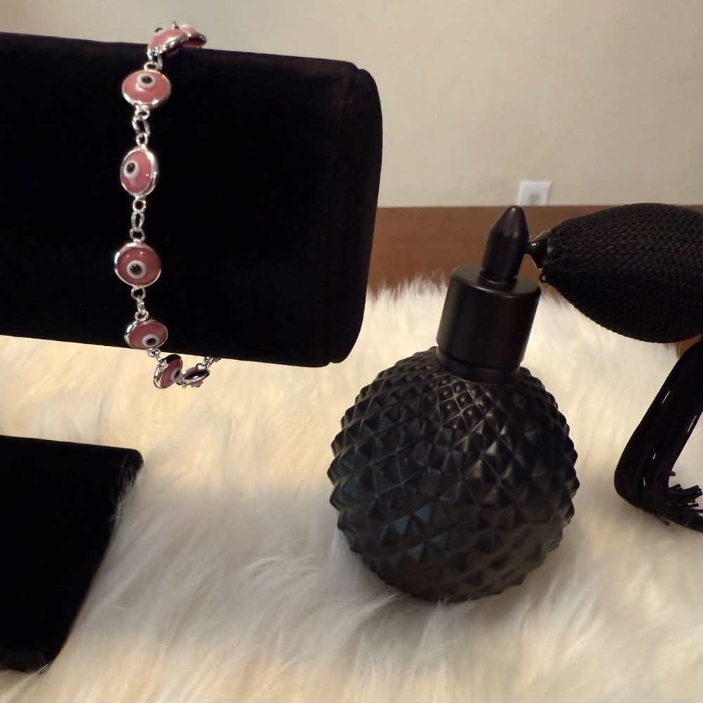 G10 Pink Evil Eye Bracelet in 92.5%Sterling Silver